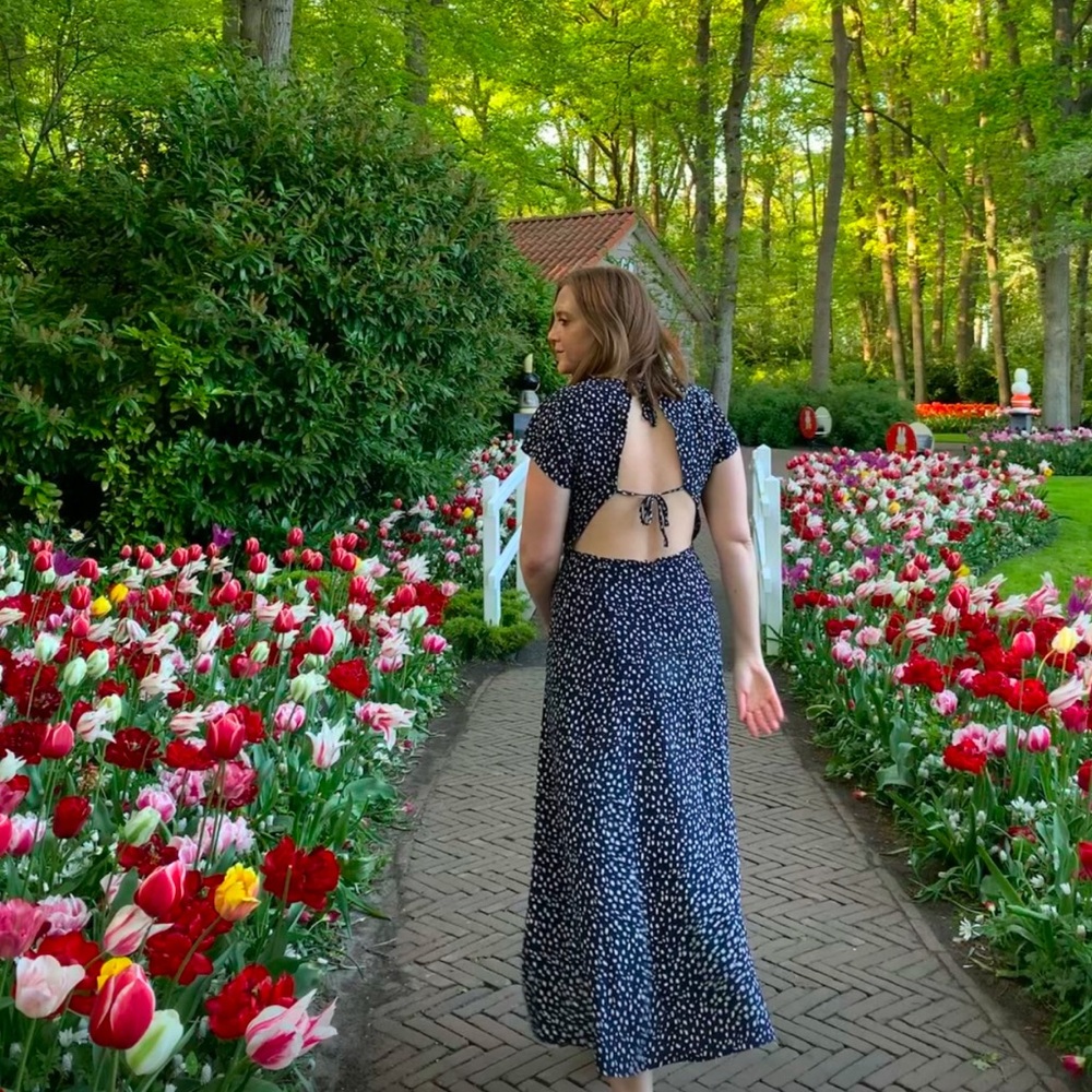 Urban Outfitters Women's leg slip and back opening Multi Dress (blue pol…